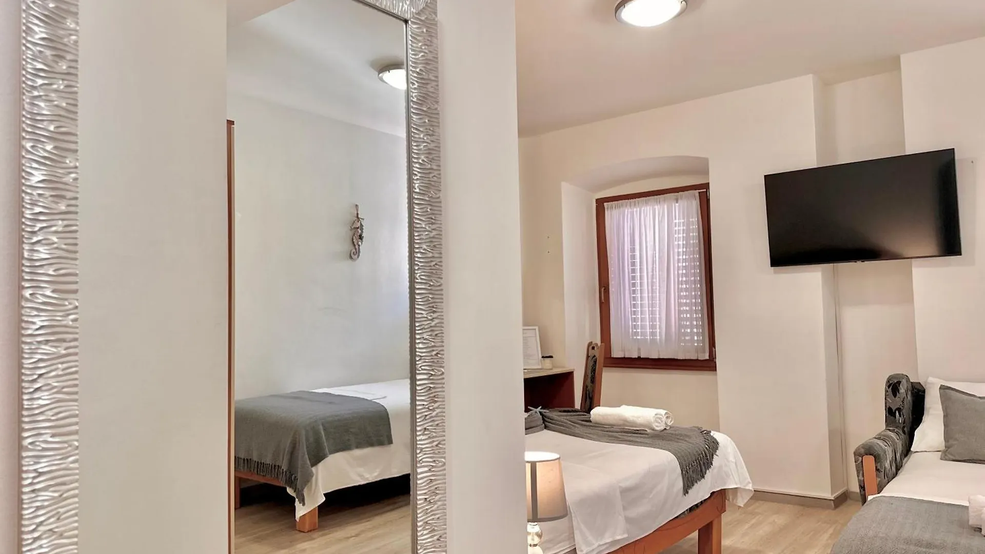 Kelly'S Rooms Poreč