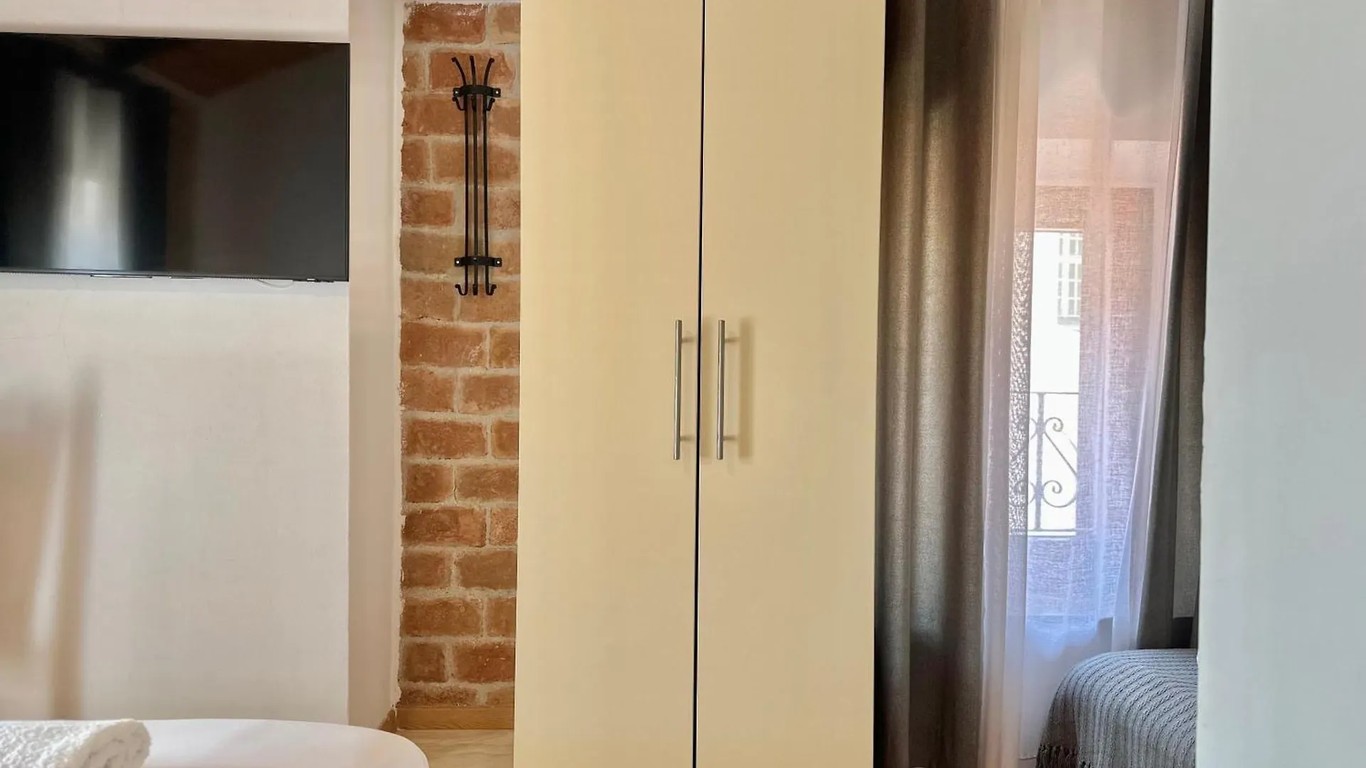 Kelly'S Rooms Poreč 3*,